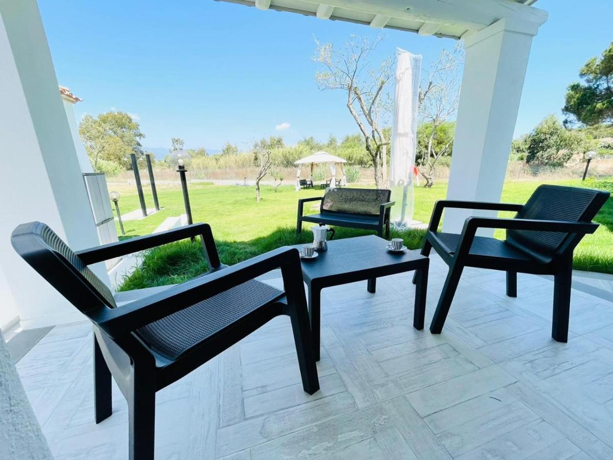 Residence Villa Giulia Àrbatax Kültér fotó
